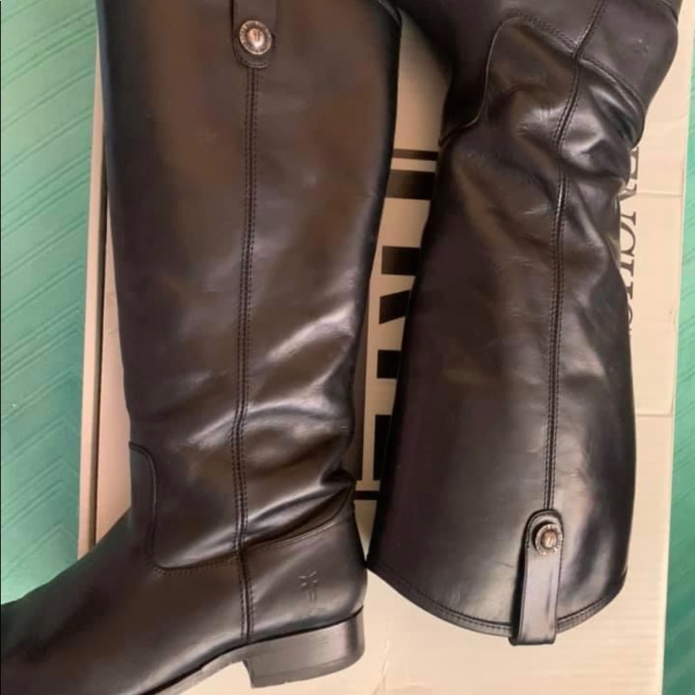 Frye Melissa Button Boots 7.5